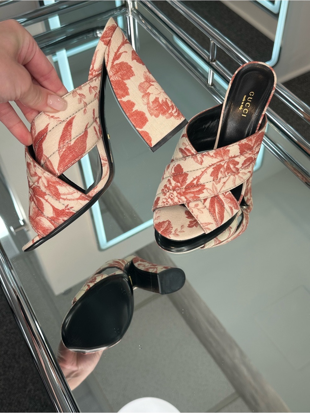 Gucci Mule Heels - Picture 6 of 10